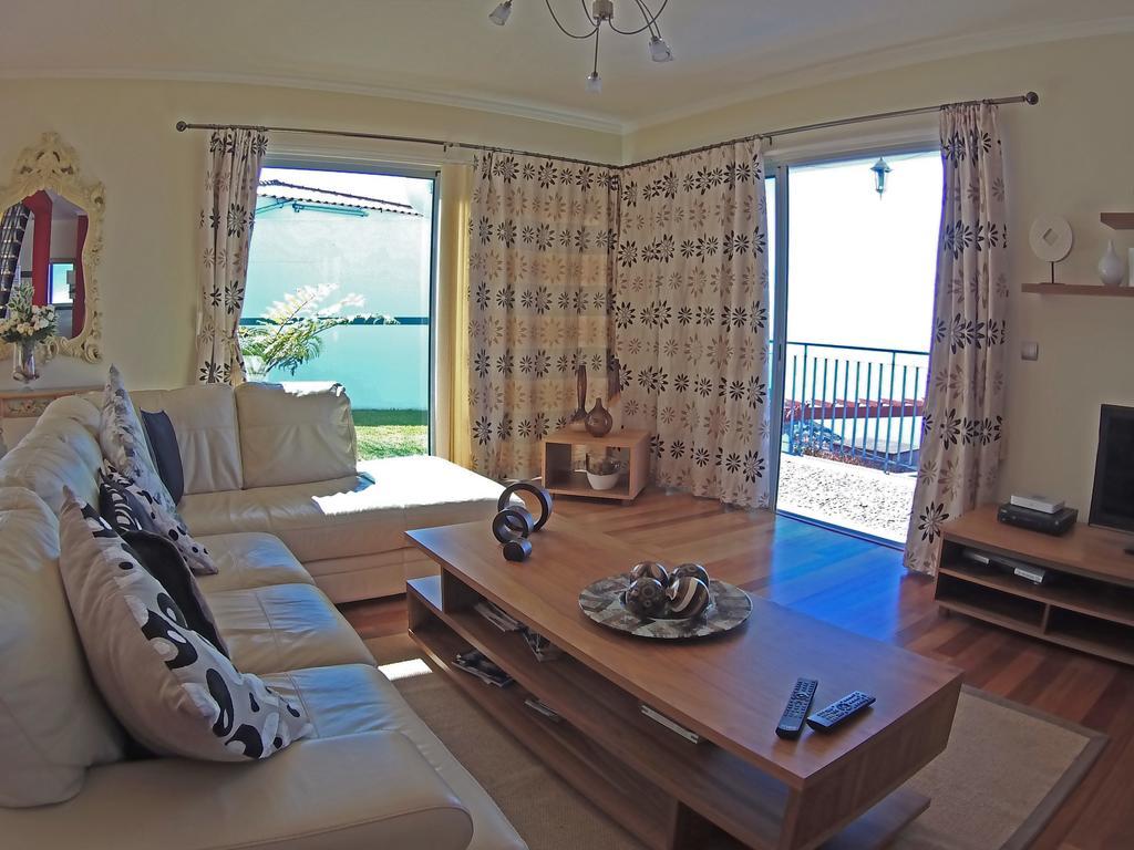 Villa Abreu - A Wonderful Ocean View Calheta  Exterior foto